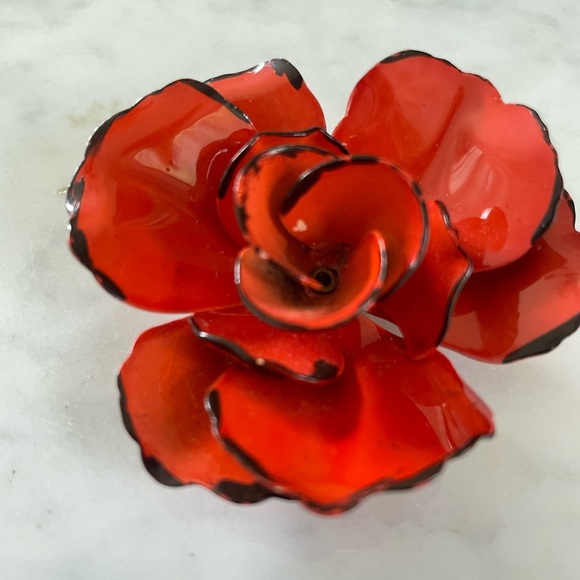 Vintage Enamel Flower Brooch Collection - Picture 4 of 10